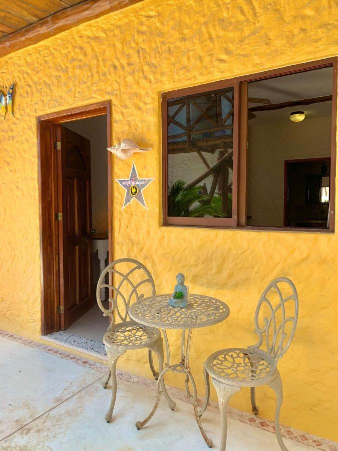 Hotel Casa Lupita Isla Holbox Exteriör bild