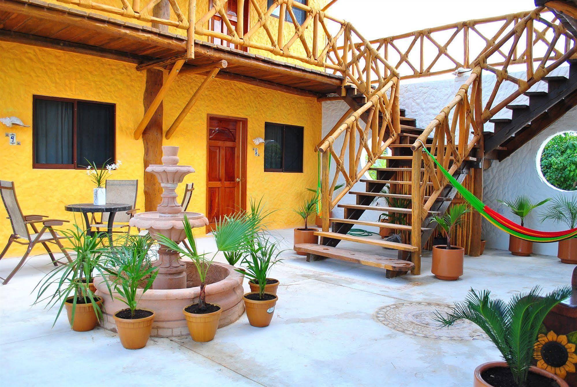 Hotel Casa Lupita Isla Holbox Exteriör bild